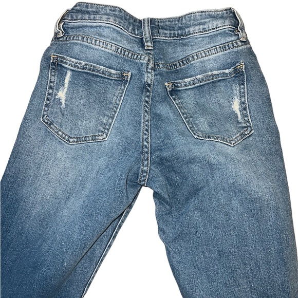 Jeans - Picture 2 of 4